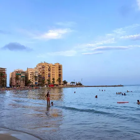 Апартаменты Beachfront Bliss - Beautiful Sea View With Pool Торевьиа